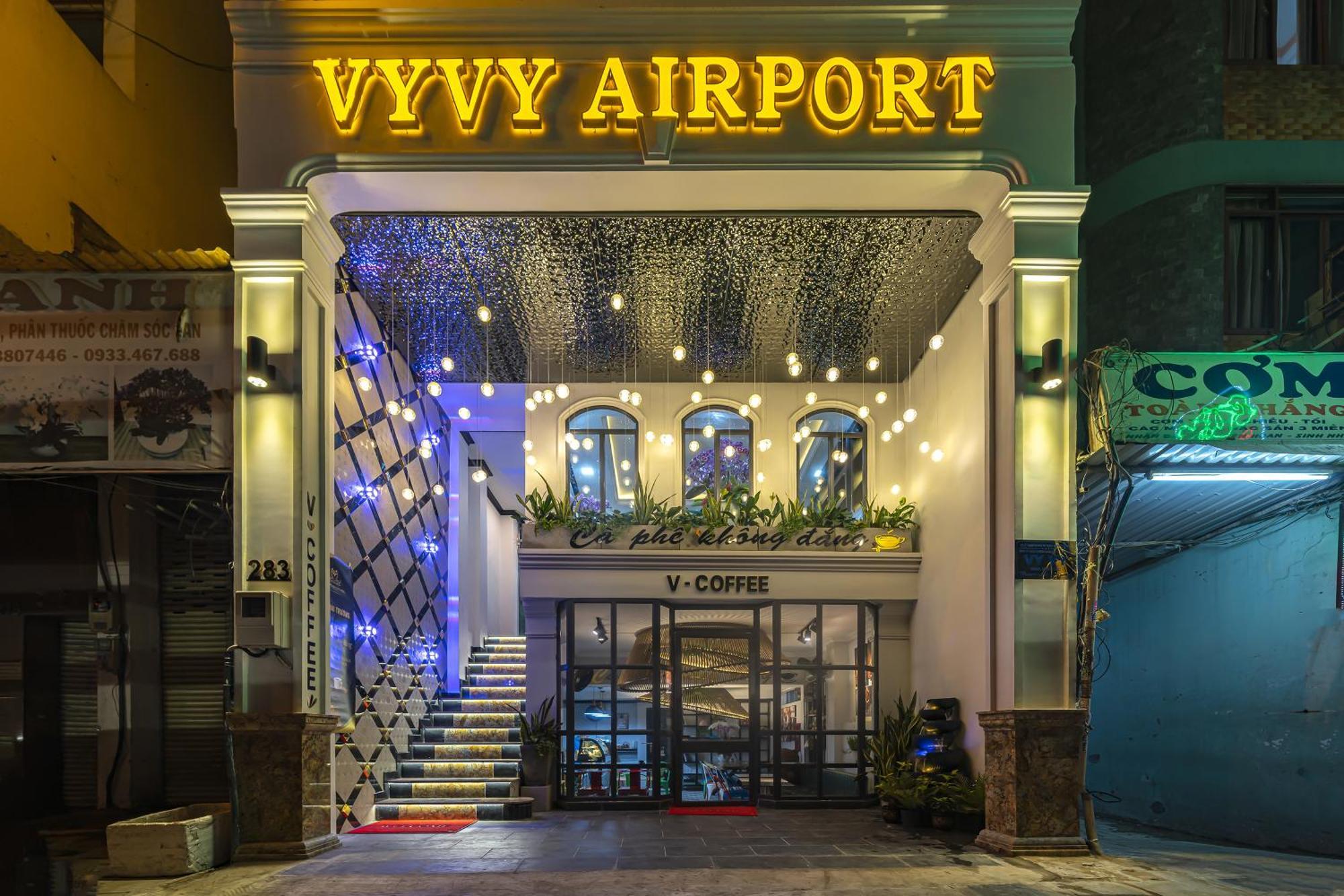 Collection O Vyvy Airport Hotel Хошимін Екстер'єр фото